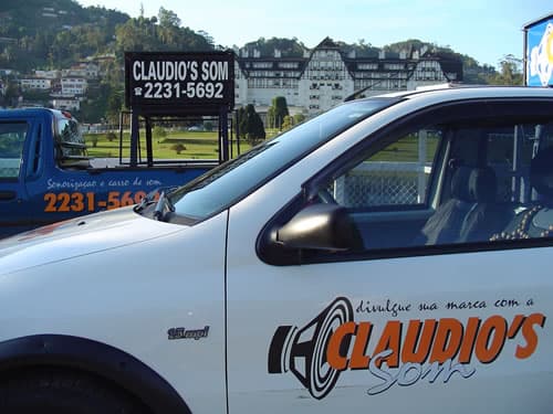 Carro do Lufe Clau Som (antes Claudio's Som) em Petrópolis — registro 9